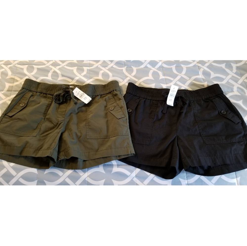 NWT 2 pair of The Loft XS cargo drawstring shorts
